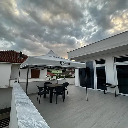 ゲストハウス Calm ポグラデツ