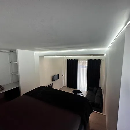 Calm 波格拉德茨